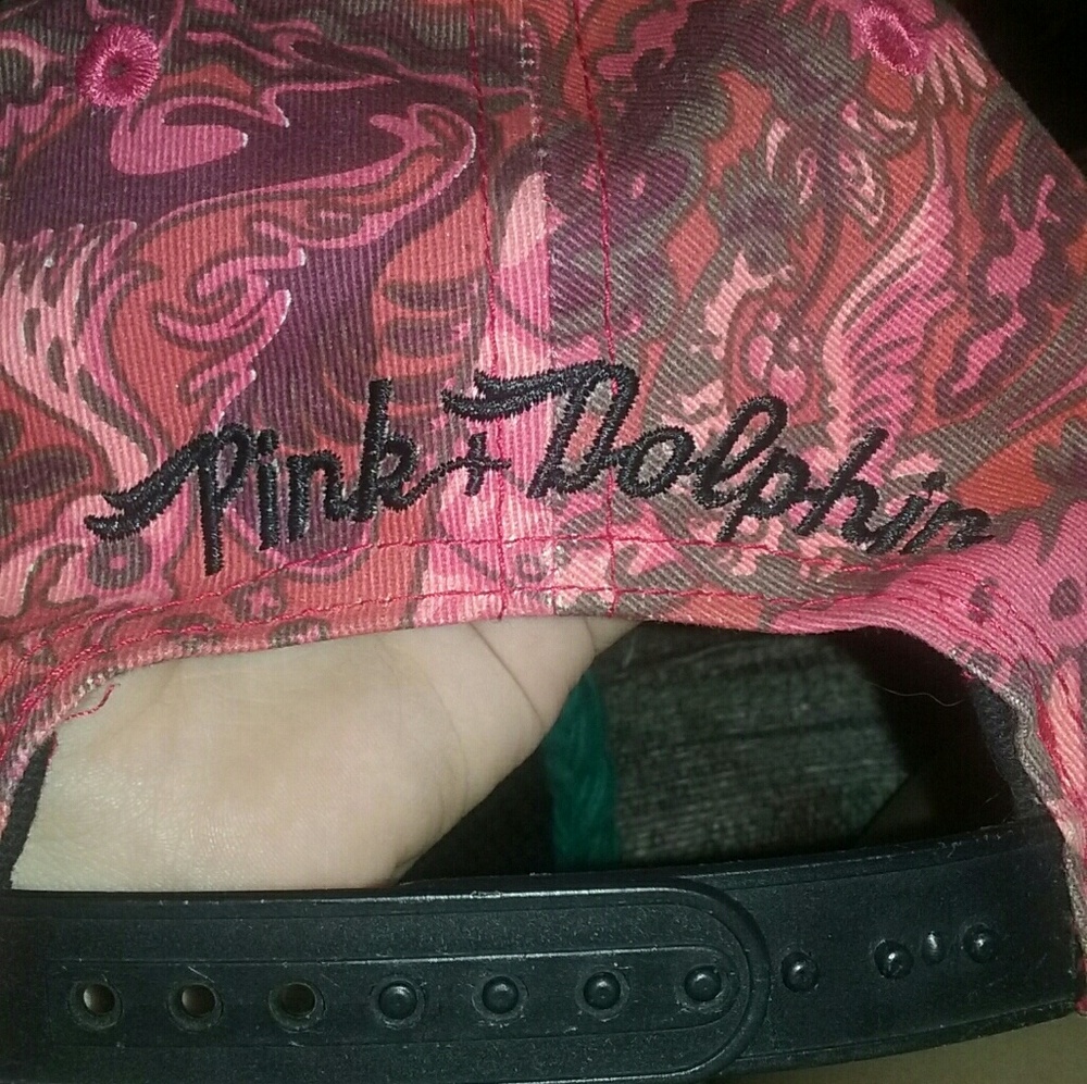 Hat - Picture 3 of 4